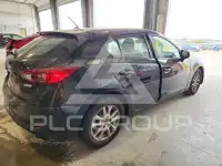 2018 Mazda 3 photo