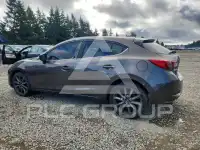 2018 Mazda 3 photo