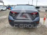 2018 Mazda 3 фото