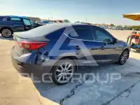 2018 Mazda 3 фото