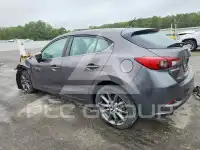 2018 Mazda 3 фото