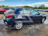 2018 Mazda 3 фото