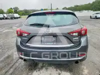 2018 Mazda 3 фото