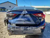 2018 Mazda 3 фото