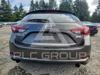 2018 Mazda 3 photo