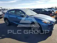 2018 Mazda 3 фото