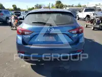 2018 Mazda 3 фото