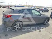 2018 Mazda 3 фото