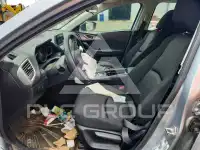 2018 Mazda 3 photo