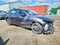 2018 Mazda 3 photo