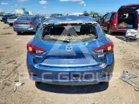 2018 Mazda 3 фото