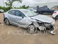 2018 Mazda 3 фото