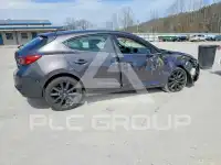 2018 Mazda 3 фото