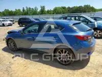 2018 Mazda 3 photo