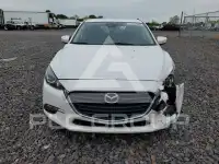 2018 Mazda 3 фото