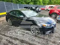 2018 Mazda 3 photo