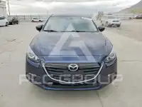 2018 Mazda 3 photo