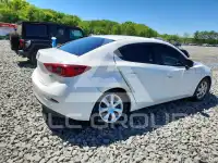 2018 Mazda 3 фото