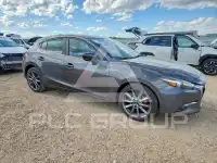 2018 Mazda 3 фото