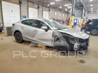 2018 Mazda 3 photo