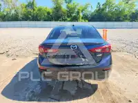 2018 Mazda 3 фото