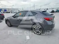 2018 Mazda 3 photo