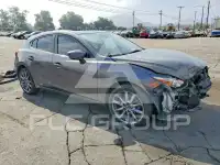 2018 Mazda 3 фото