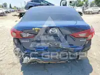 2018 Mazda 3 photo