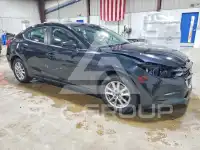 2018 Mazda 3 photo