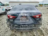2018 Mazda 3 photo