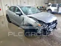 2018 Mazda 3 photo