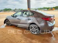 2018 Mazda 3 фото