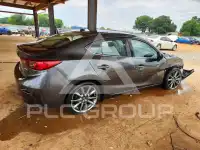 2018 Mazda 3 фото