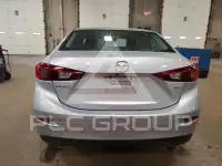 2018 Mazda 3 photo