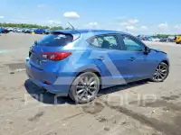 2018 Mazda 3 фото
