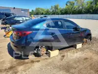 2018 Mazda 3 фото