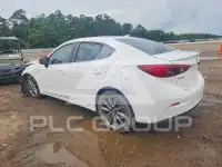 2018 Mazda 3 фото