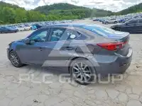 2018 Mazda 3 photo
