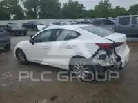 2018 Mazda 3 photo