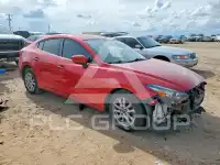 2018 Mazda 3 photo