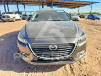 2018 Mazda 3 фото