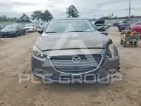 2018 Mazda 3 фото