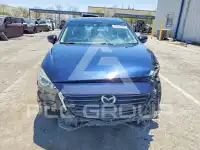 2018 Mazda 3 фото