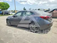 2018 Mazda 3 фото