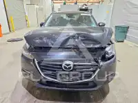 2018 Mazda 3 photo