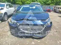 2018 Mazda 3 фото