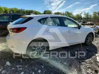 2018 Mazda 3 фото