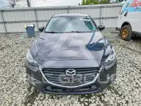 2018 Mazda 3 photo