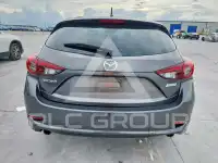 2018 Mazda 3 photo