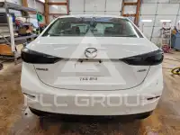 2018 Mazda 3 фото